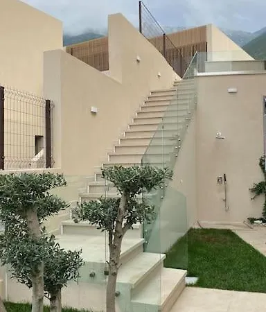 Amante With Jacuzzi - - Coast Villa Palase