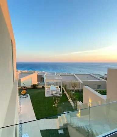 Amante With Jacuzzi - - Coast Villa Palase