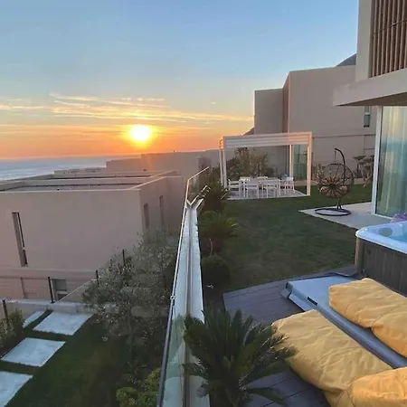 Amante With Jacuzzi - - Coast Vila